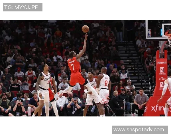 快船105-102险胜火箭 球员评价：5人优秀，马瑟林及格，3人低迷